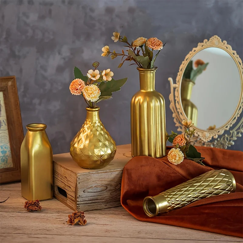 Gold Glass Cylindrical Table Vase